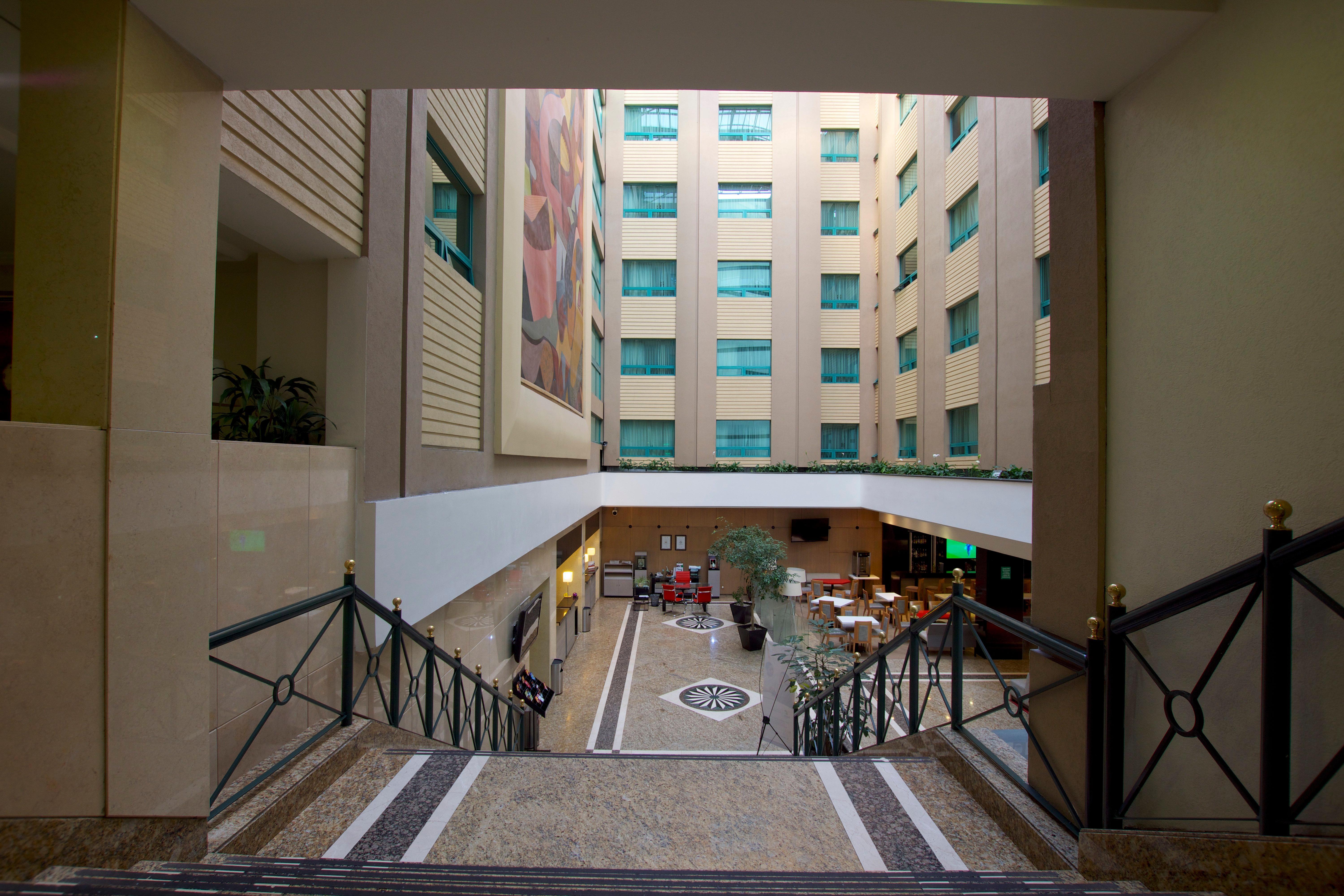 Holiday Inn Mexico City - Trade Center, An Ihg Hotel Exterior photo